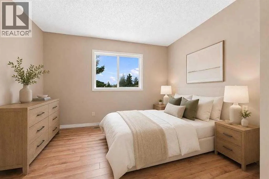 70 Edgeburn Crescent NW