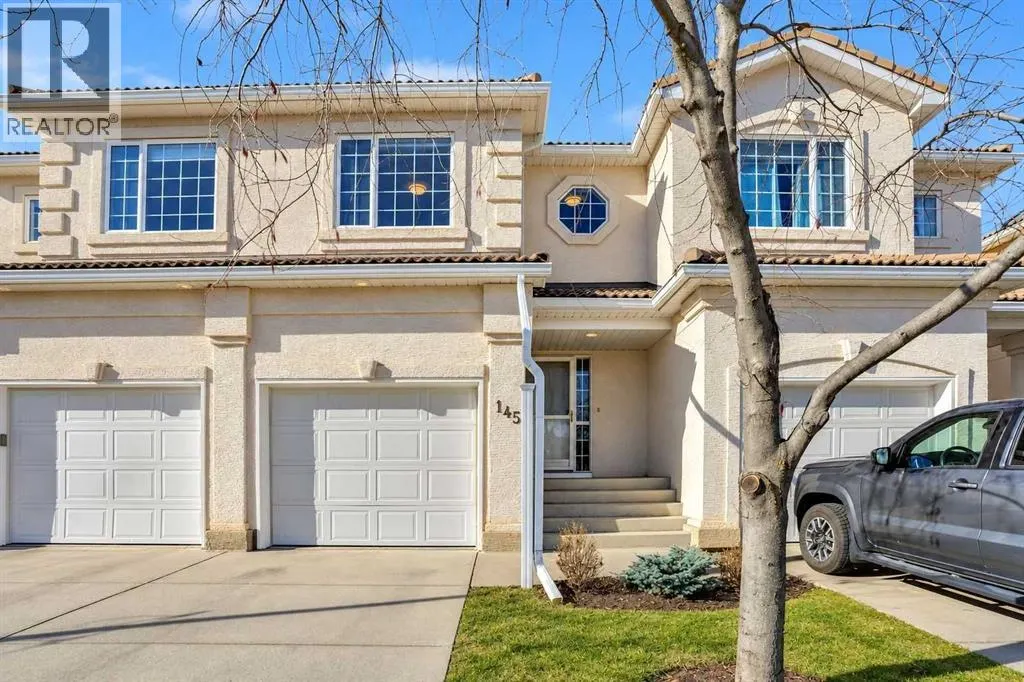 145 Hamptons Link NW