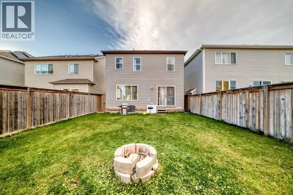 151 Windwood Grove SW