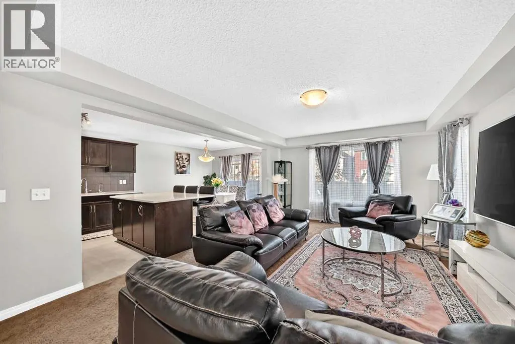 151 Windwood Grove SW