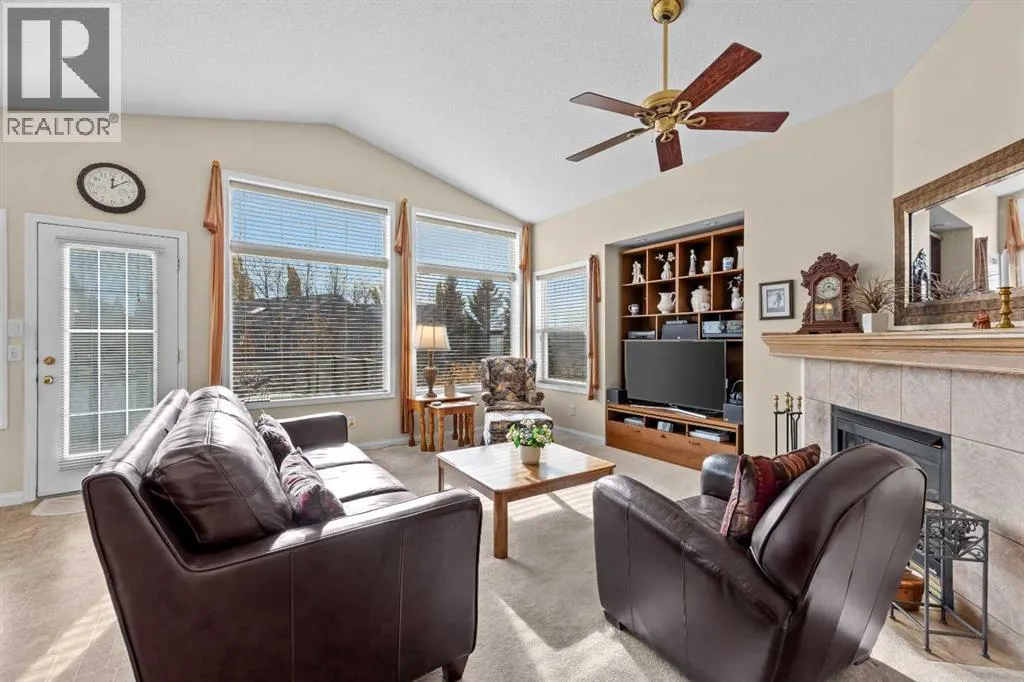 3 Tuscany Meadows Crescent NW