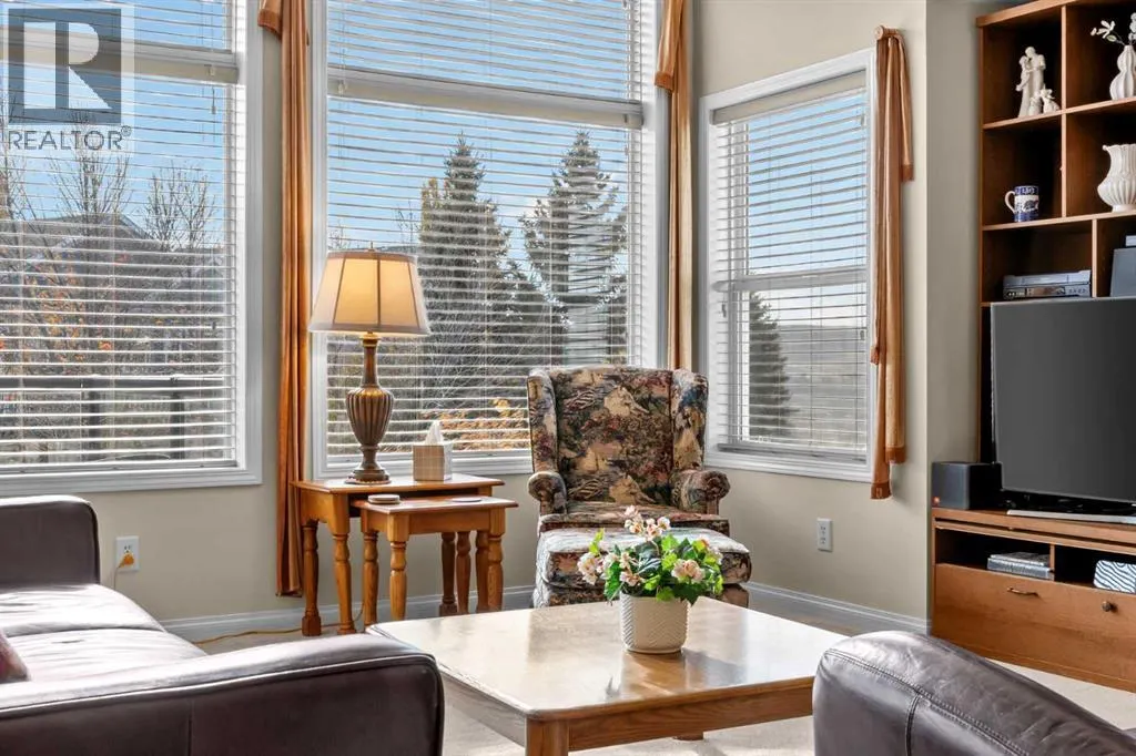 3 Tuscany Meadows Crescent NW