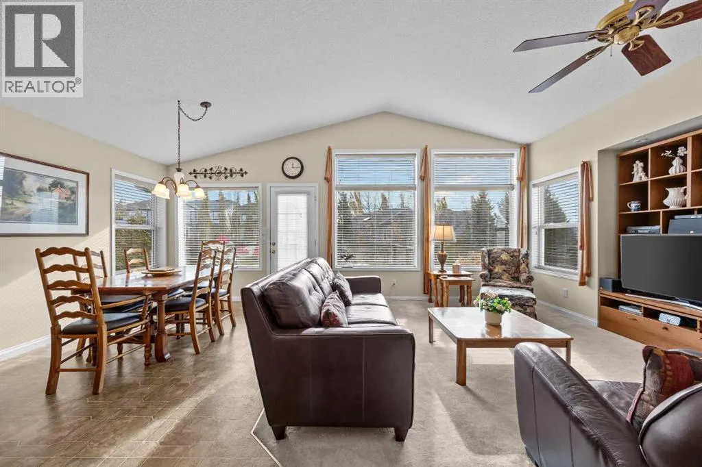 3 Tuscany Meadows Crescent NW