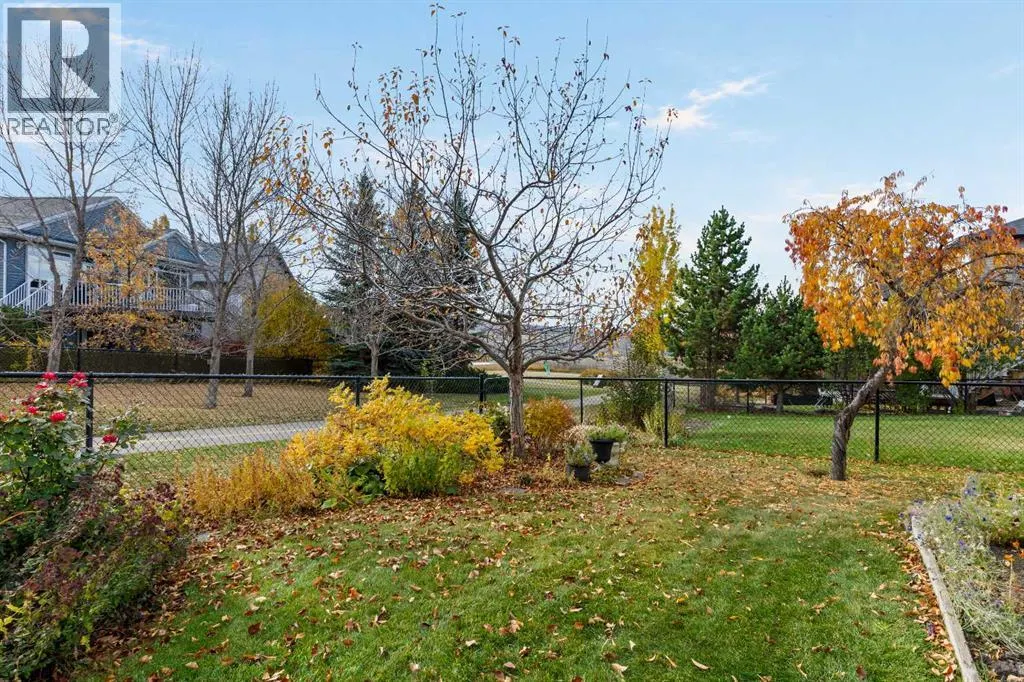 3 Tuscany Meadows Crescent NW