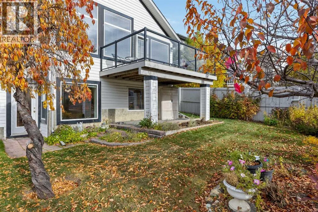 3 Tuscany Meadows Crescent NW