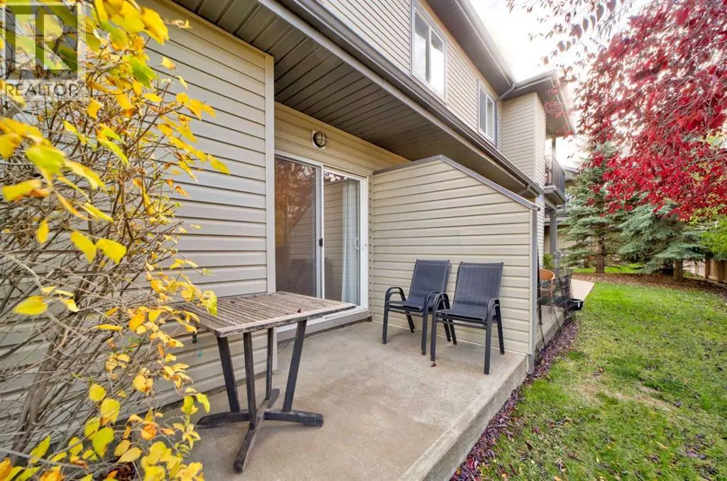 4, 125 Silkstone Road W