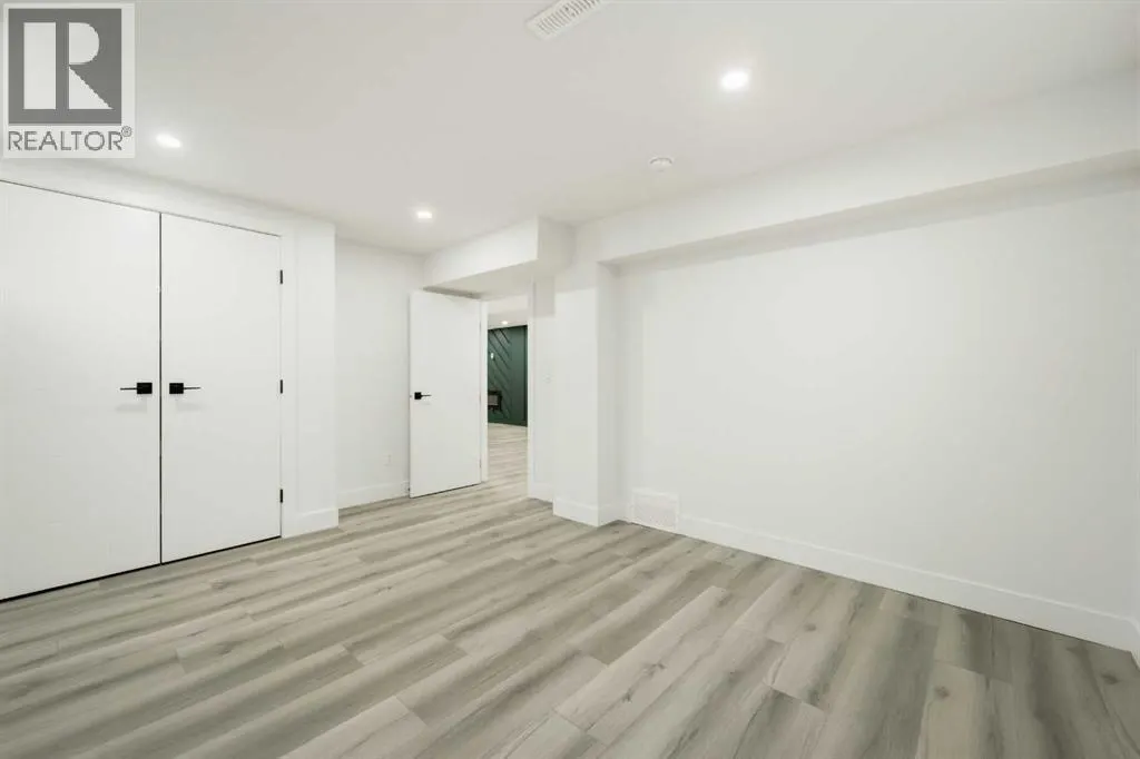 45 Westover Drive SW