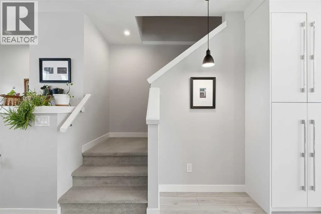416 West Lakeview Drive
