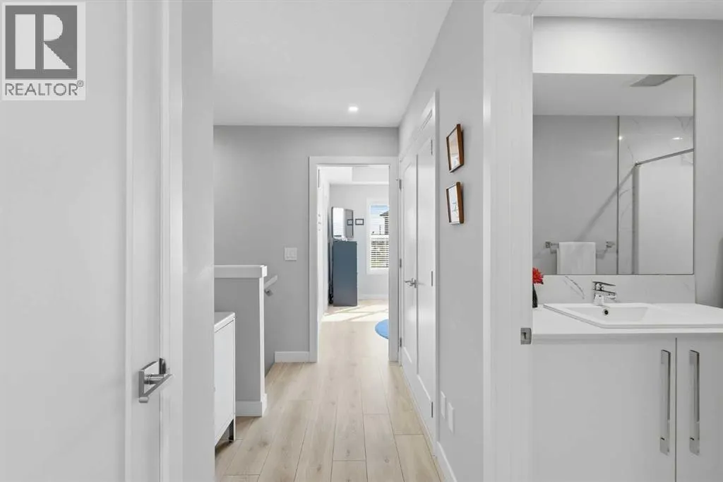 416 West Lakeview Drive
