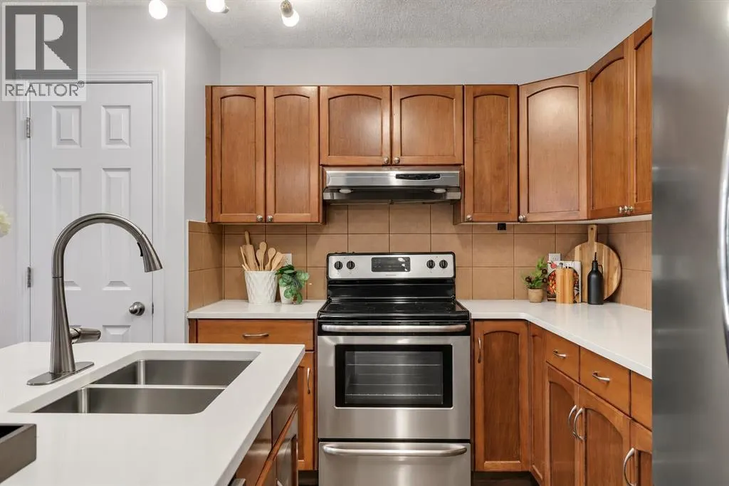 105 Saddlecrest Green NE