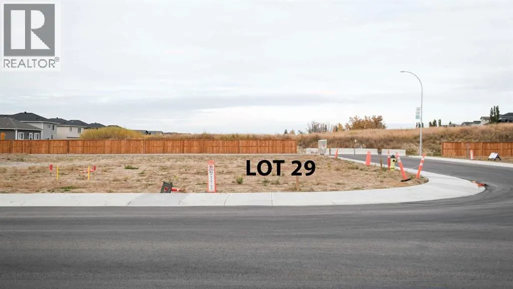 4 Lakewood Way