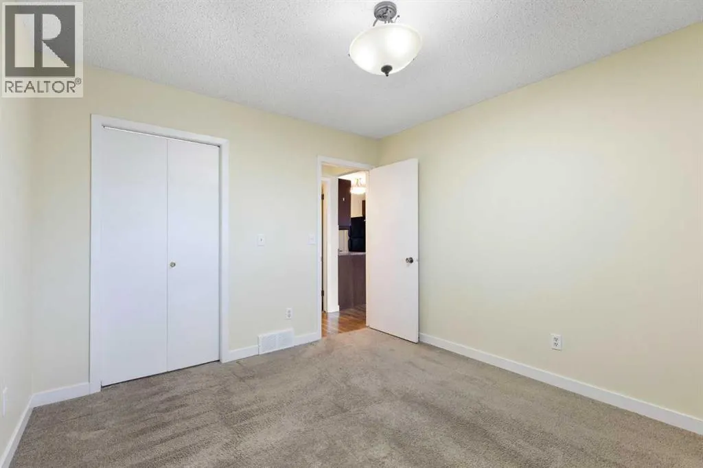 20 Dalhousie Crescent NW