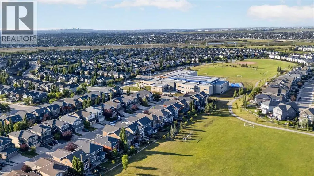 76 Auburn Glen Heights SE