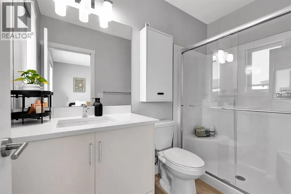 426 Shawnee Square SW
