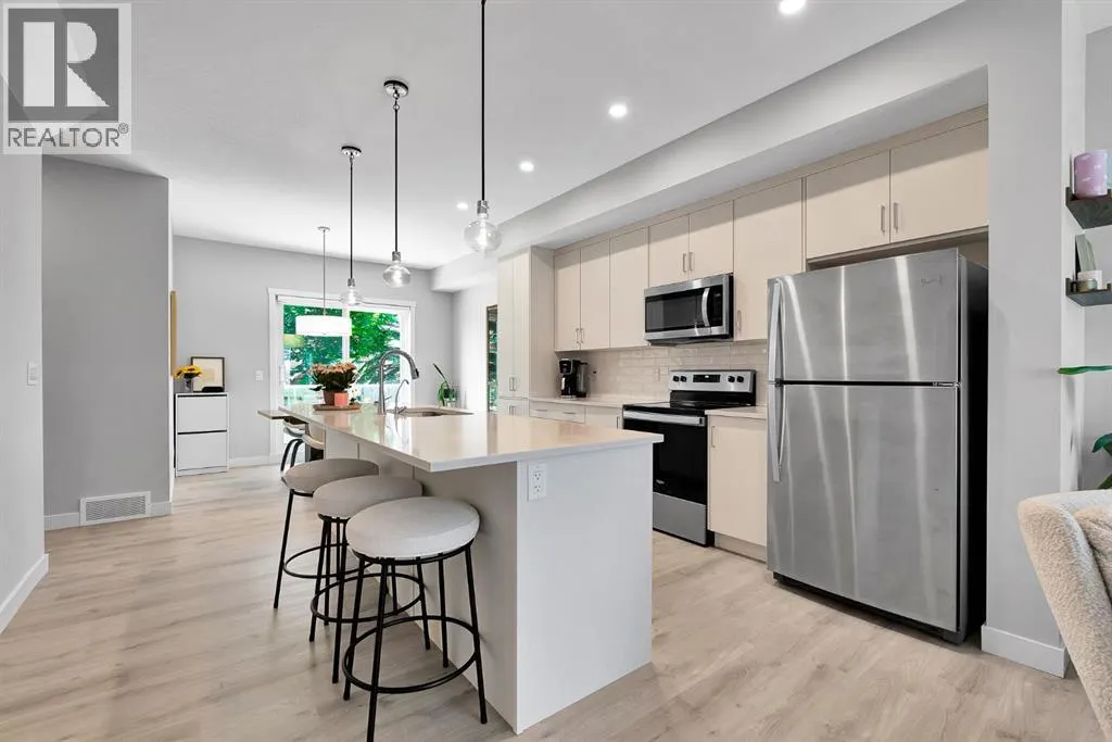 426 Shawnee Square SW