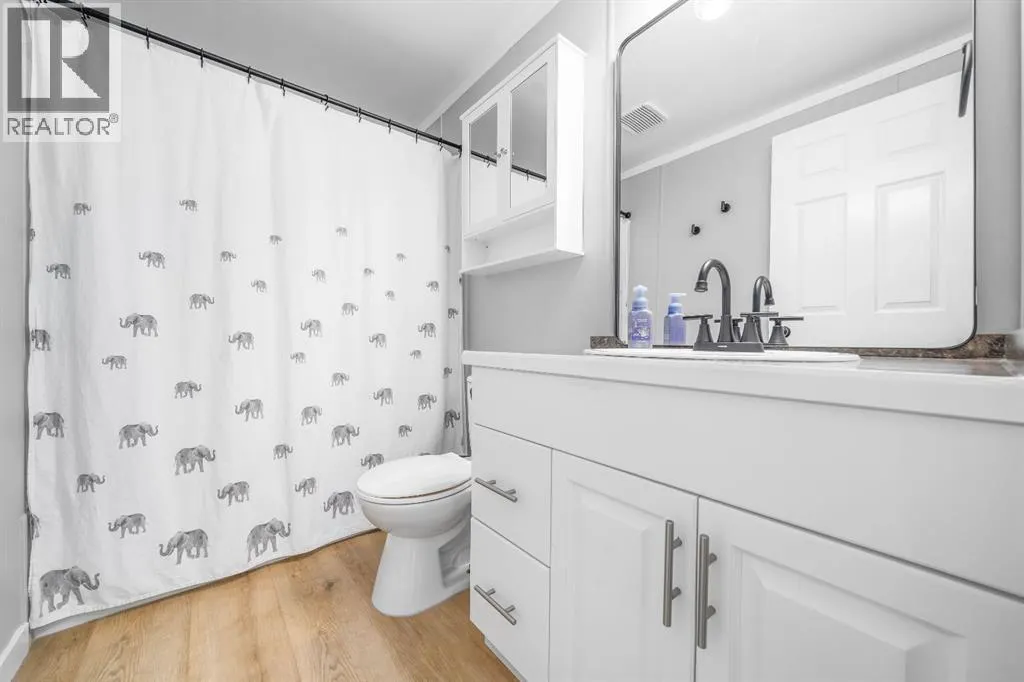 140 Birch Street W