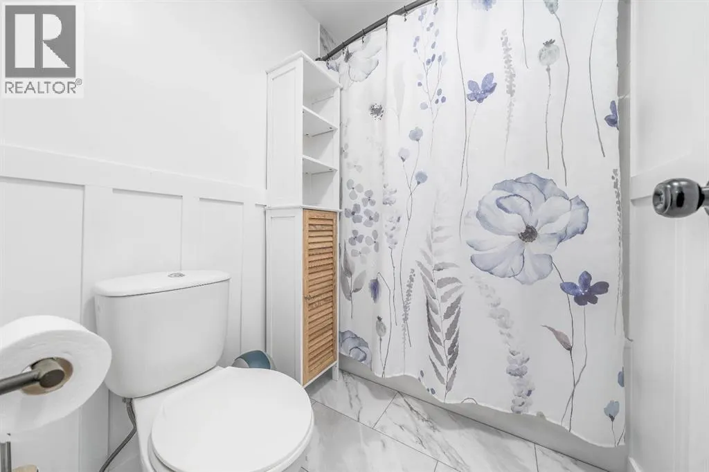 140 Birch Street W