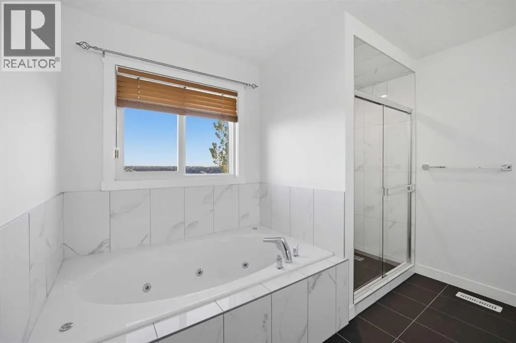 110 Baysprings Gardens SW