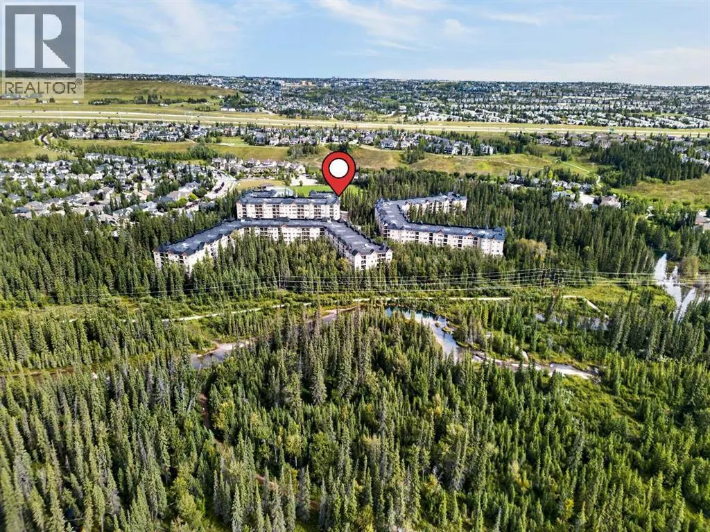 305, 30 Discovery Ridge Close SW