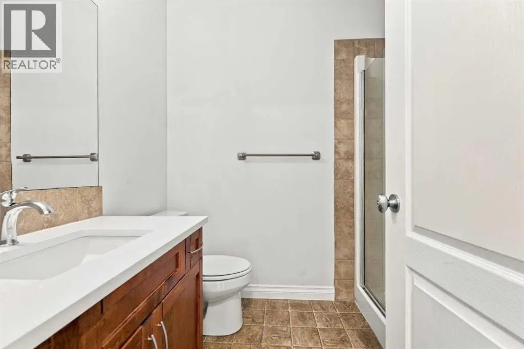 305, 30 Discovery Ridge Close SW