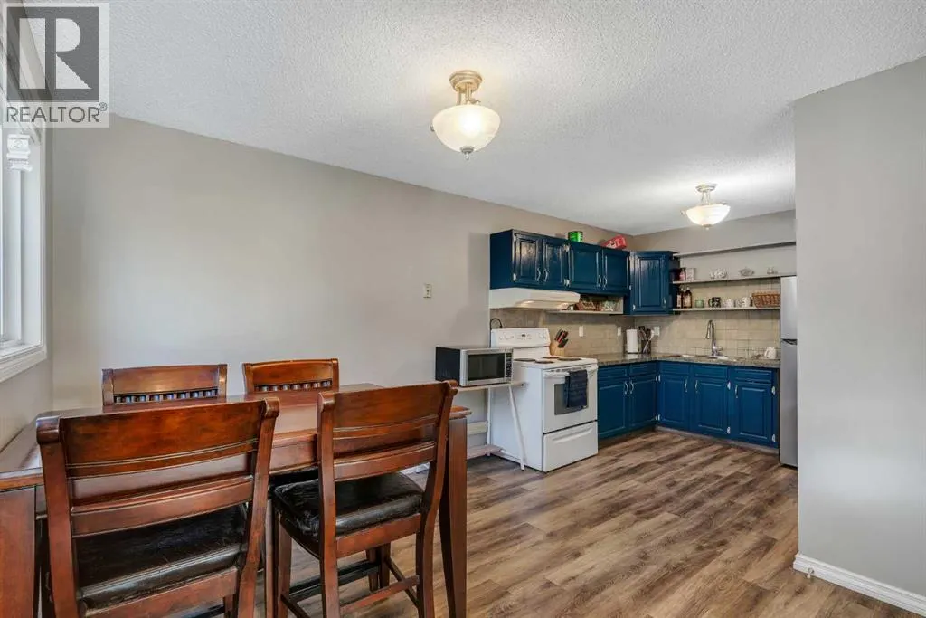 81, 203 Lynnview Road SE