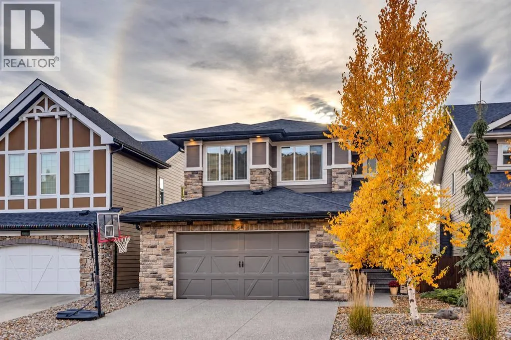 64 Cranbrook Crescent SE