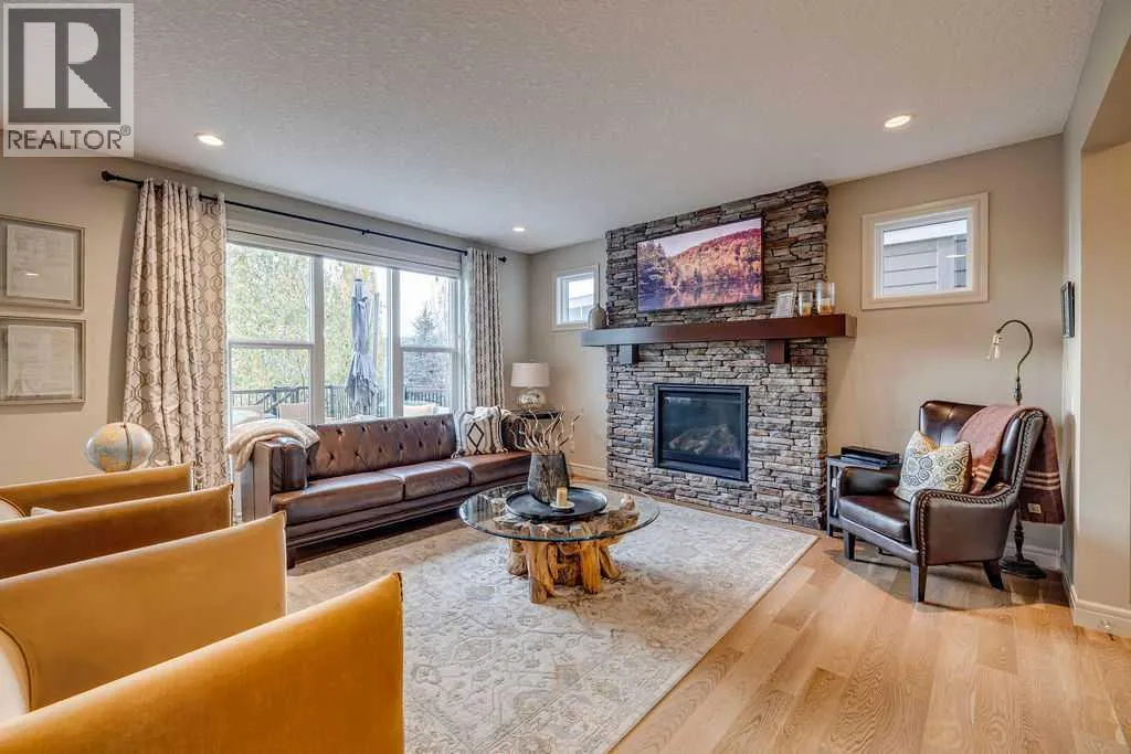 64 Cranbrook Crescent SE