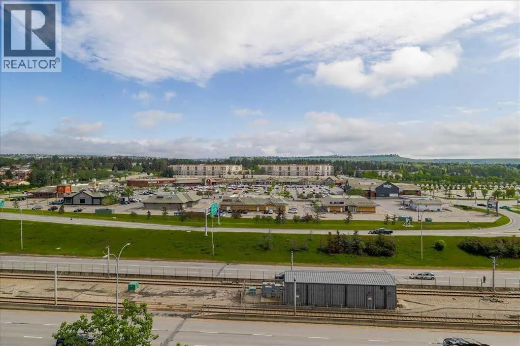 502, 24 Varsity Estates Circle NW
