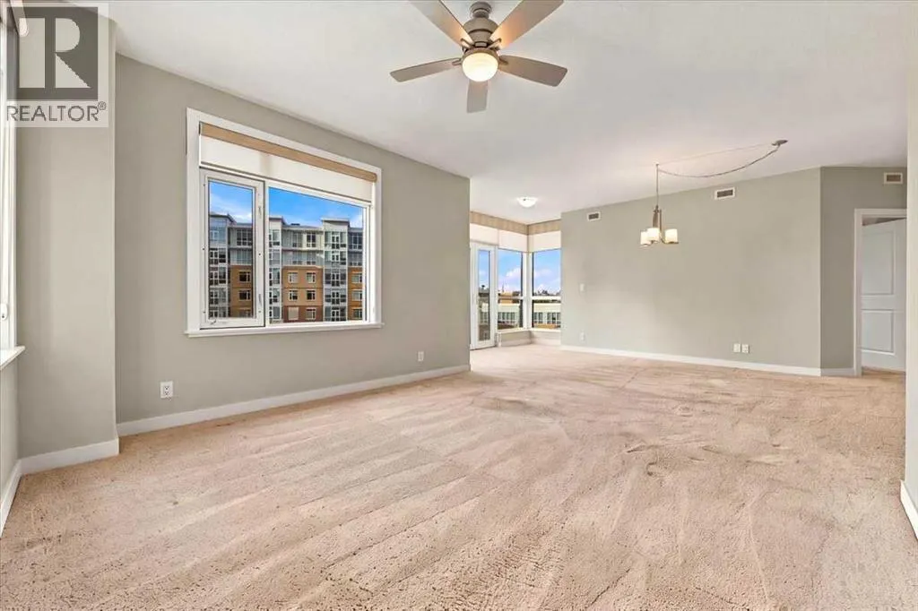 502, 24 Varsity Estates Circle NW