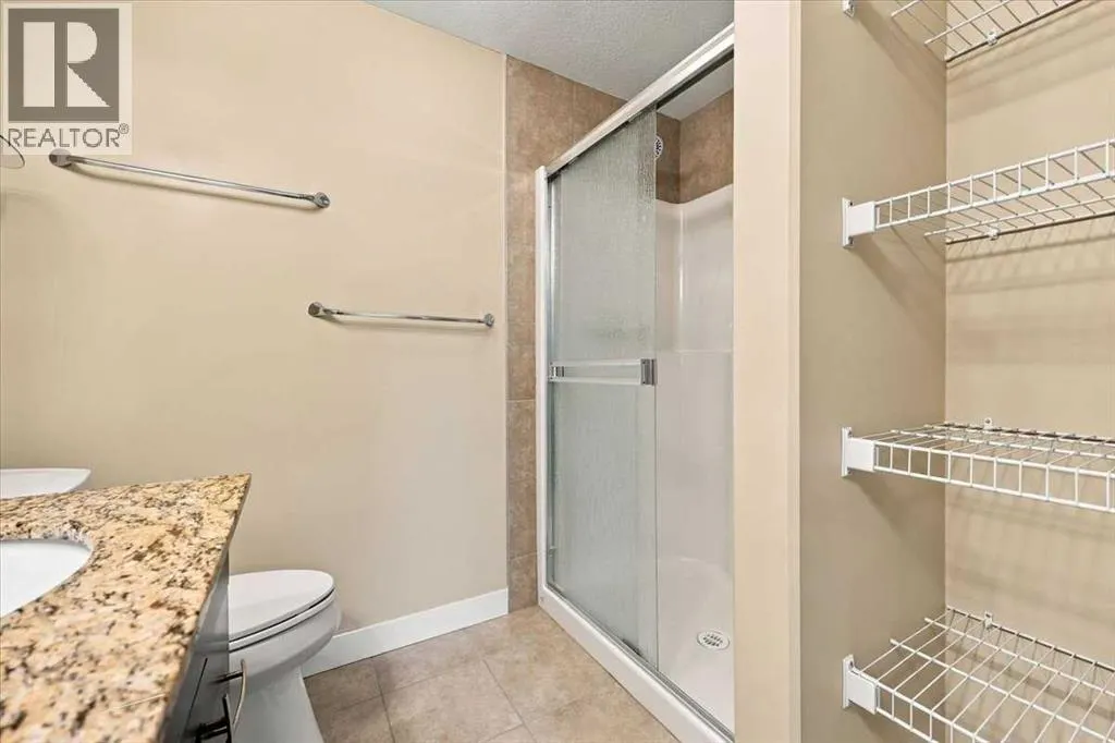 502, 24 Varsity Estates Circle NW