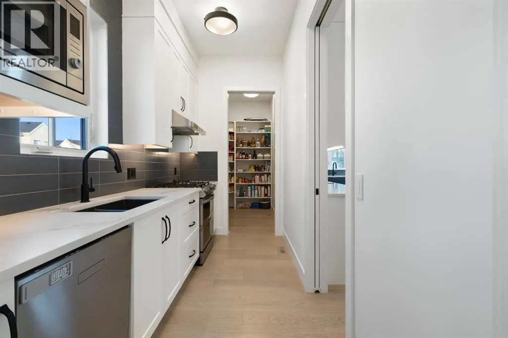 10 Damkar Drive