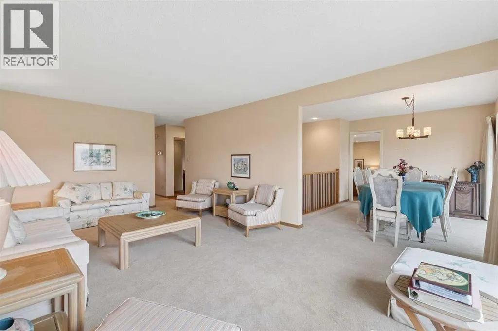 339 Wildwood Drive SW