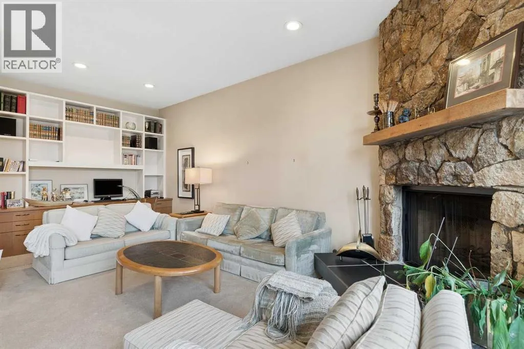 339 Wildwood Drive SW