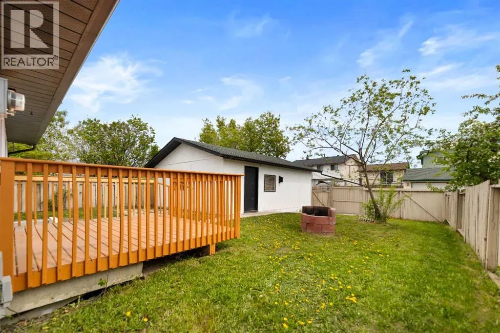276 Fallswater Road NE