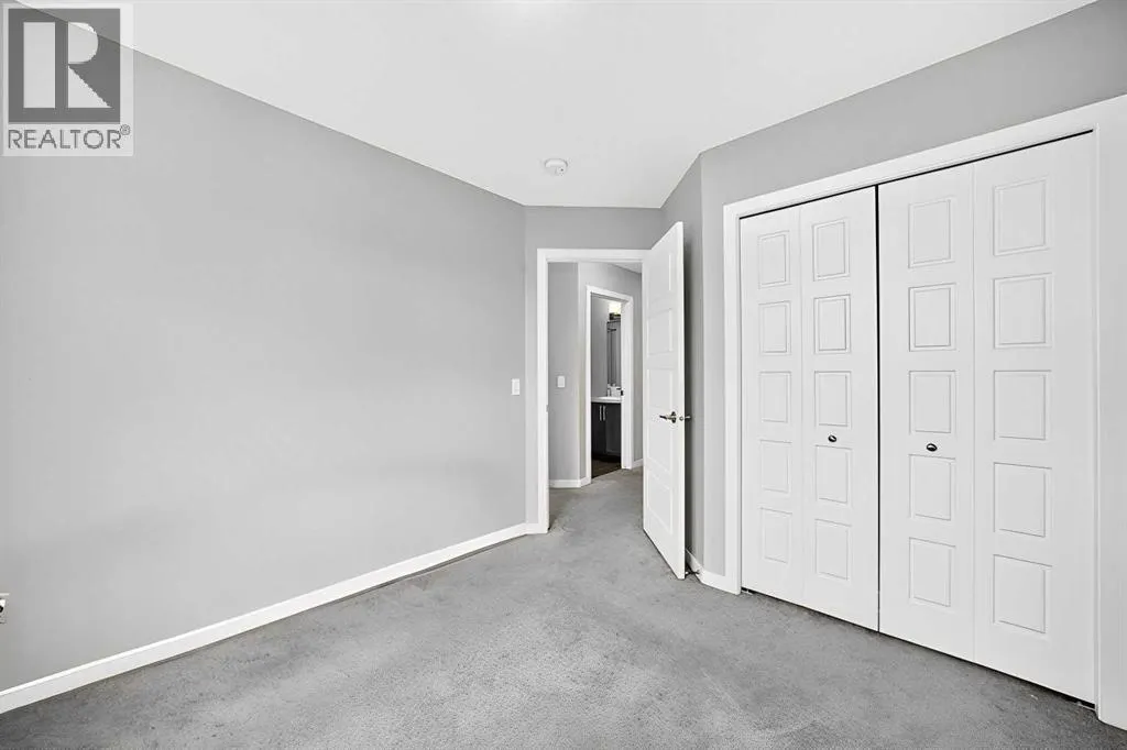 329 Seton Circle SE