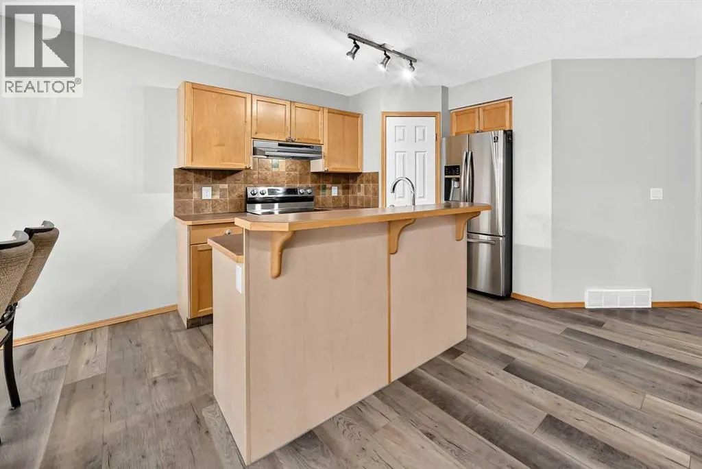 140 Everstone Way SW