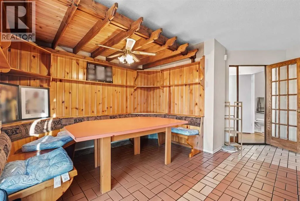 32 Castleglen Court NE