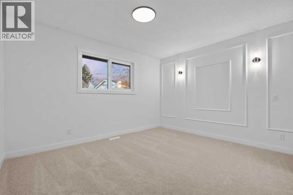 423 Queen Anne Way SE