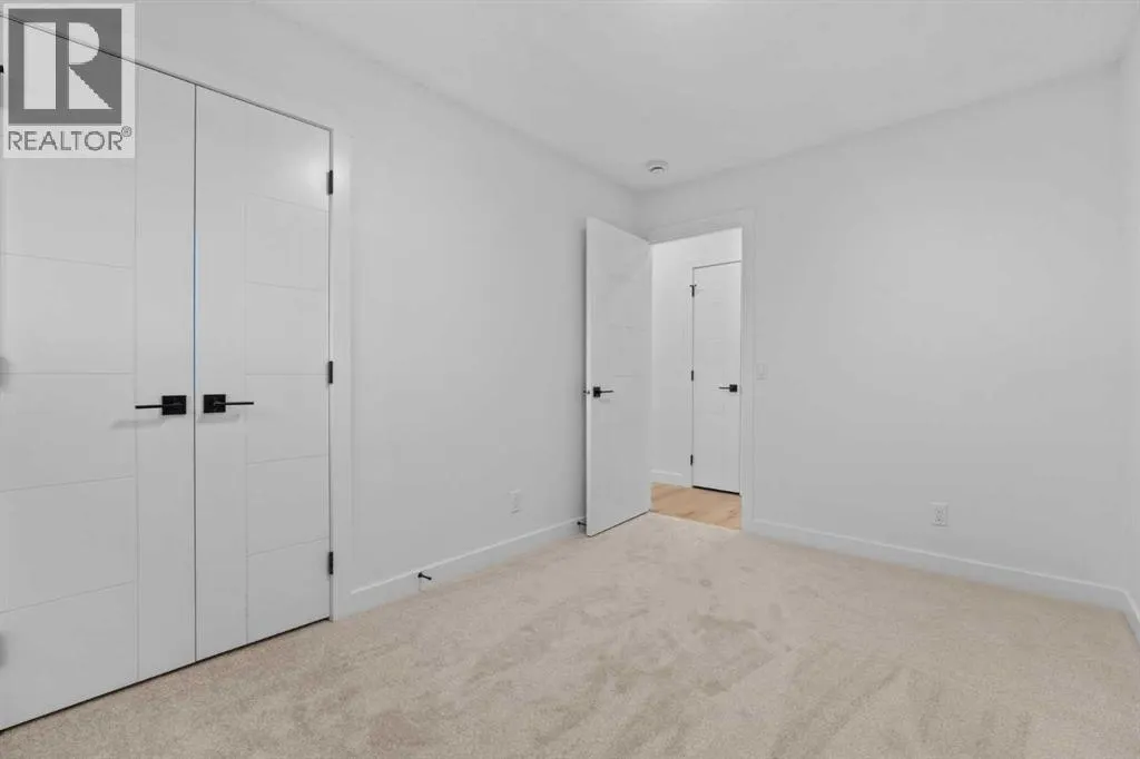 423 Queen Anne Way SE