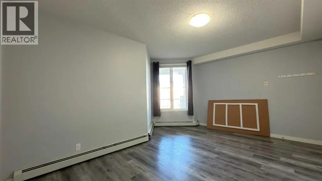 2303, 333 Taravista Drive NE