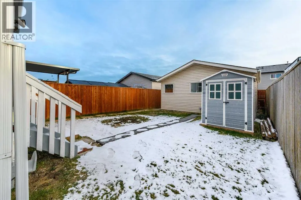 92 Taralake Park NE