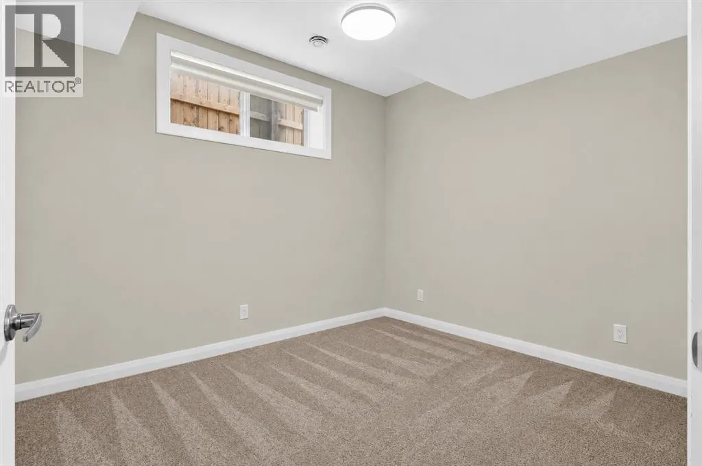 62 Evansfield Green NW