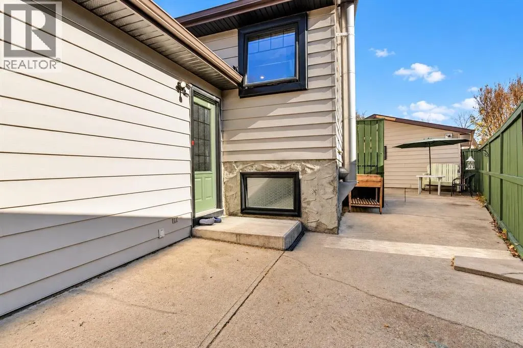 20 Erin Croft Place SE