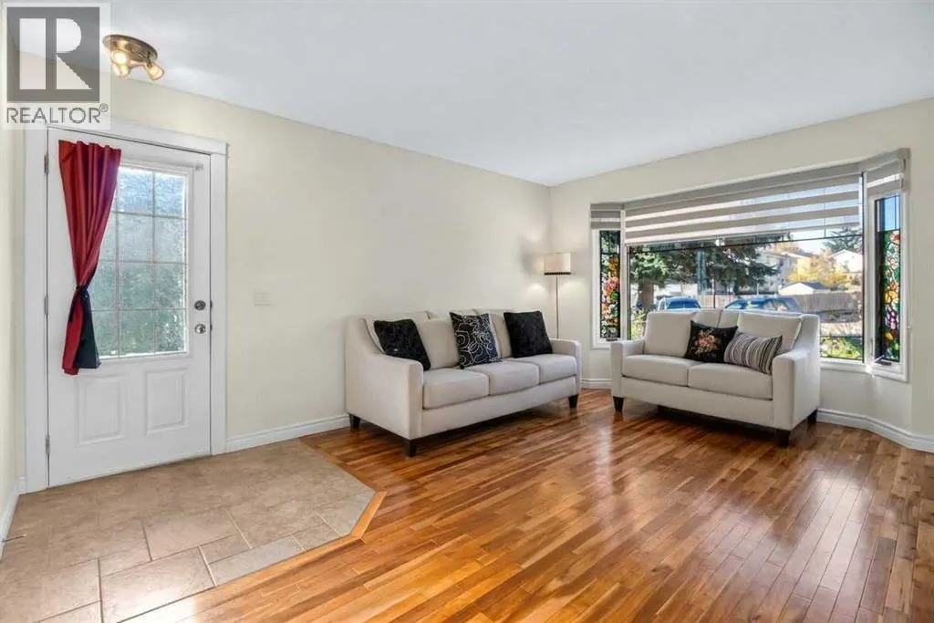 20 Erin Croft Place SE
