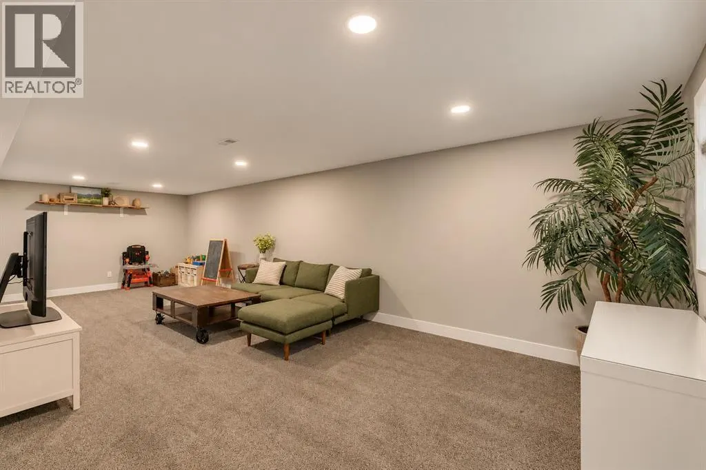125 Hanover Road SW