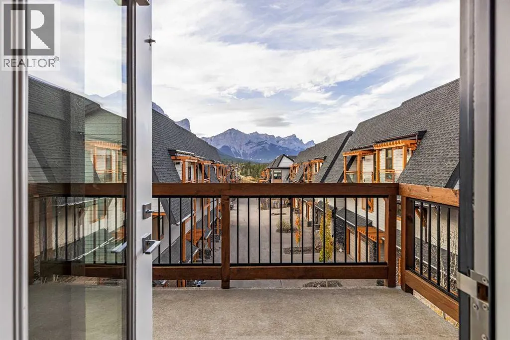 306, 106 Stewart Creek Rise