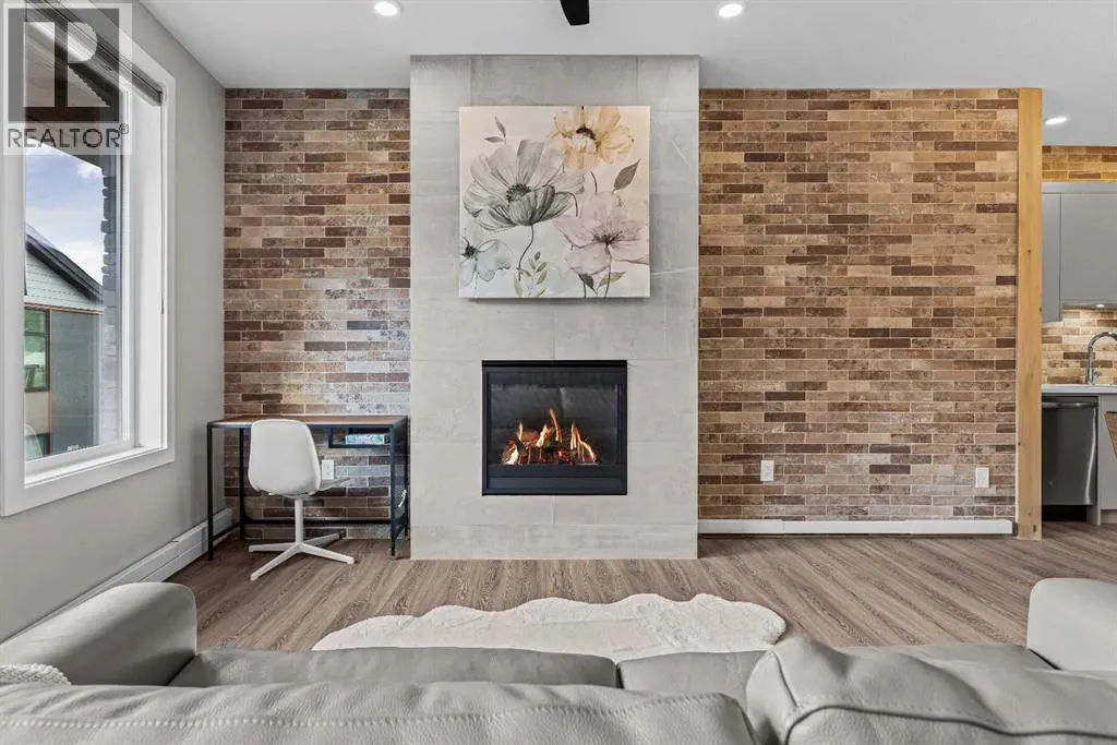 306, 106 Stewart Creek Rise