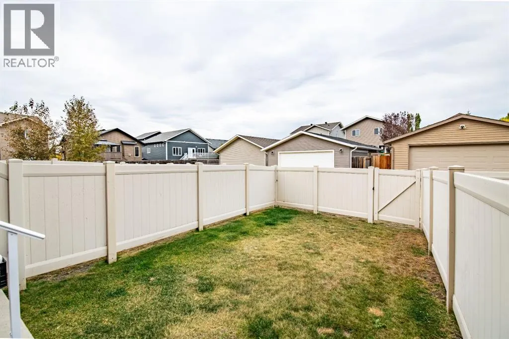 1404, 30 Carleton Avenue