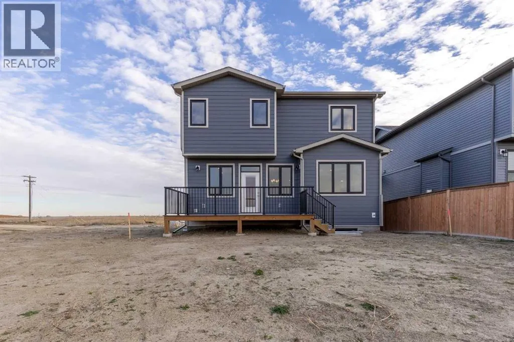 382 Canyon Meadows Road W