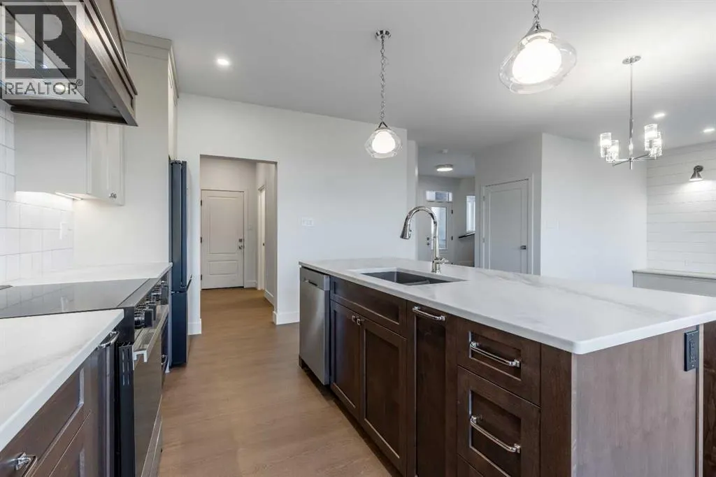 382 Canyon Meadows Road W